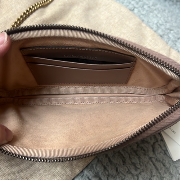 Gucci Marmont Wallet on Chain - Picture 6 of 13